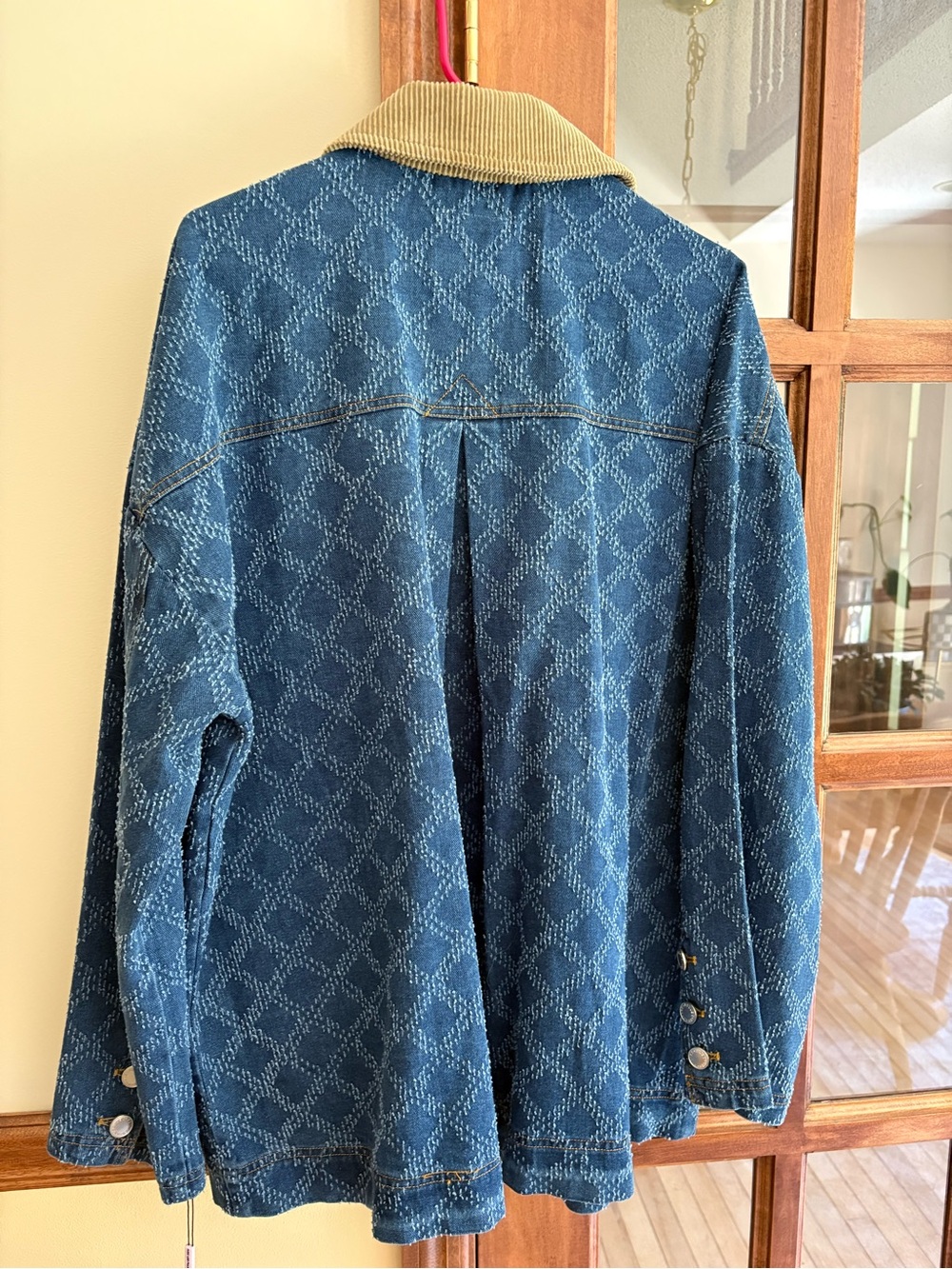 Avec Les Filles Anthropologie Diamond-Pattern Denim Barn Jacket size Large - Picture 4 of 8